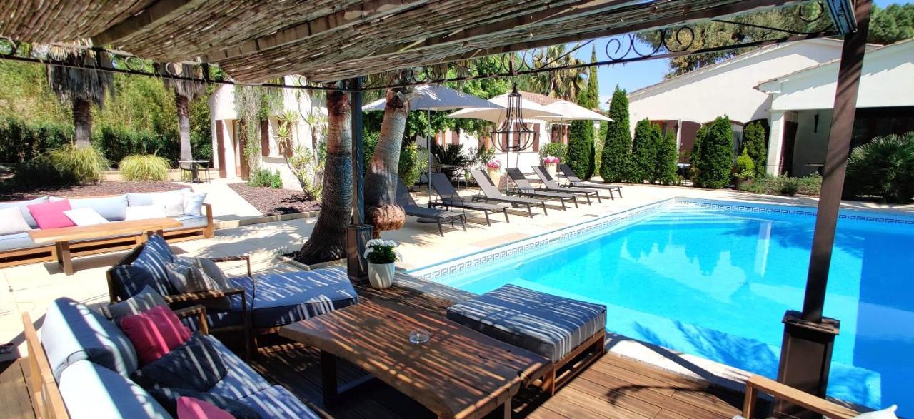 Maison Prestige Saint Tropez By Roberto Geissini Grimaud Exteriör bild