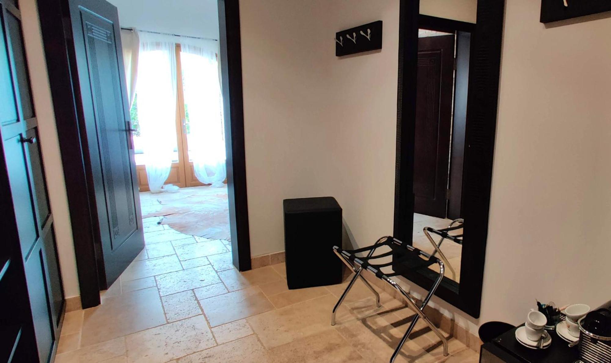 Maison Prestige Saint Tropez By Roberto Geissini Grimaud Rum bild