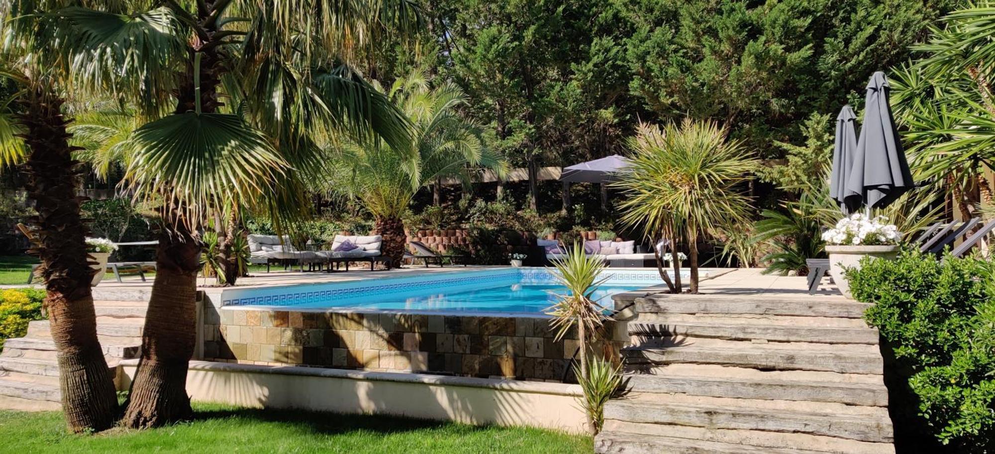 Maison Prestige Saint Tropez By Roberto Geissini Grimaud Rum bild