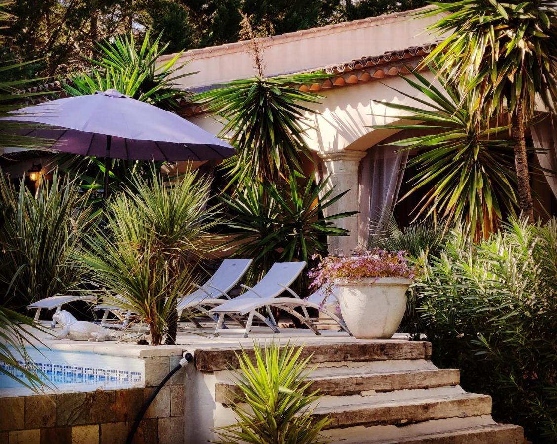 Maison Prestige Saint Tropez By Roberto Geissini Grimaud Exteriör bild